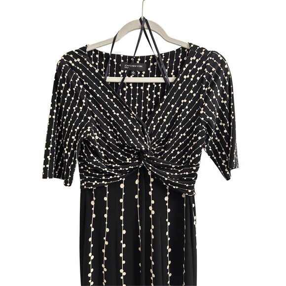 Jones New York  Women’s Black White Floral Ruched Dress Midi Sz 6 Party Office - Picture 3 of 10
